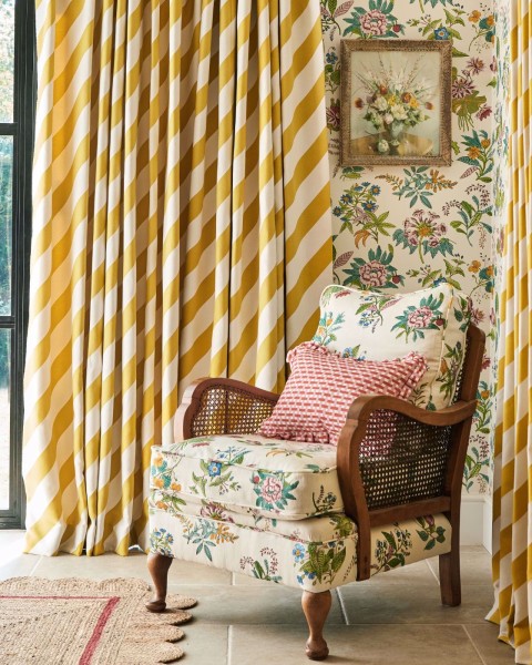Harlequin | Sophie Robinson | Woodland Floral Wide Width
