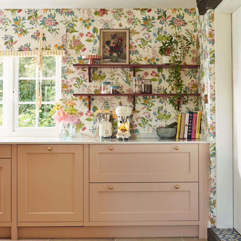 Harlequin | Sophie Robinson | Woodland Floral Wide Width