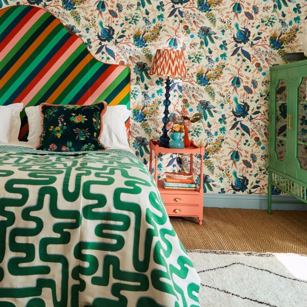 Harlequin | Sophie Robinson | Wonderland Floral Wide Width