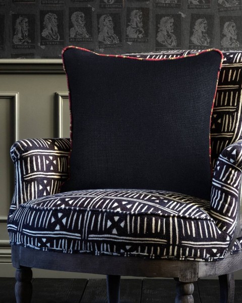 MINDTHEGAP | ANTHRACITE Cushion | LC40007