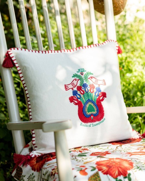MINDTHEGAP | ROOTS OF TRANSYLVANIA Embroidered Cushion | LC40082