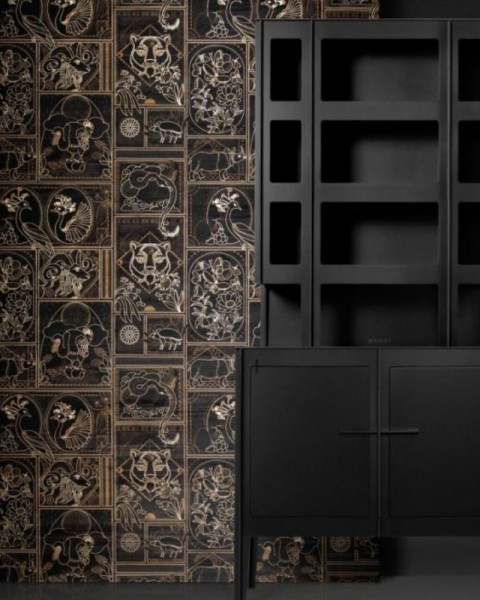 Golden Tiger | MO4040 Ebony | Moooi Wallcovering Memento Moooi