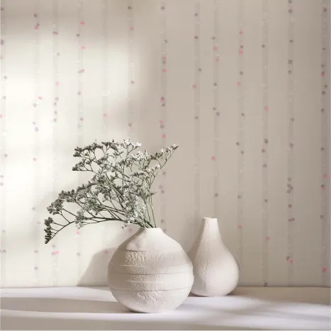 white pattern wallpaper