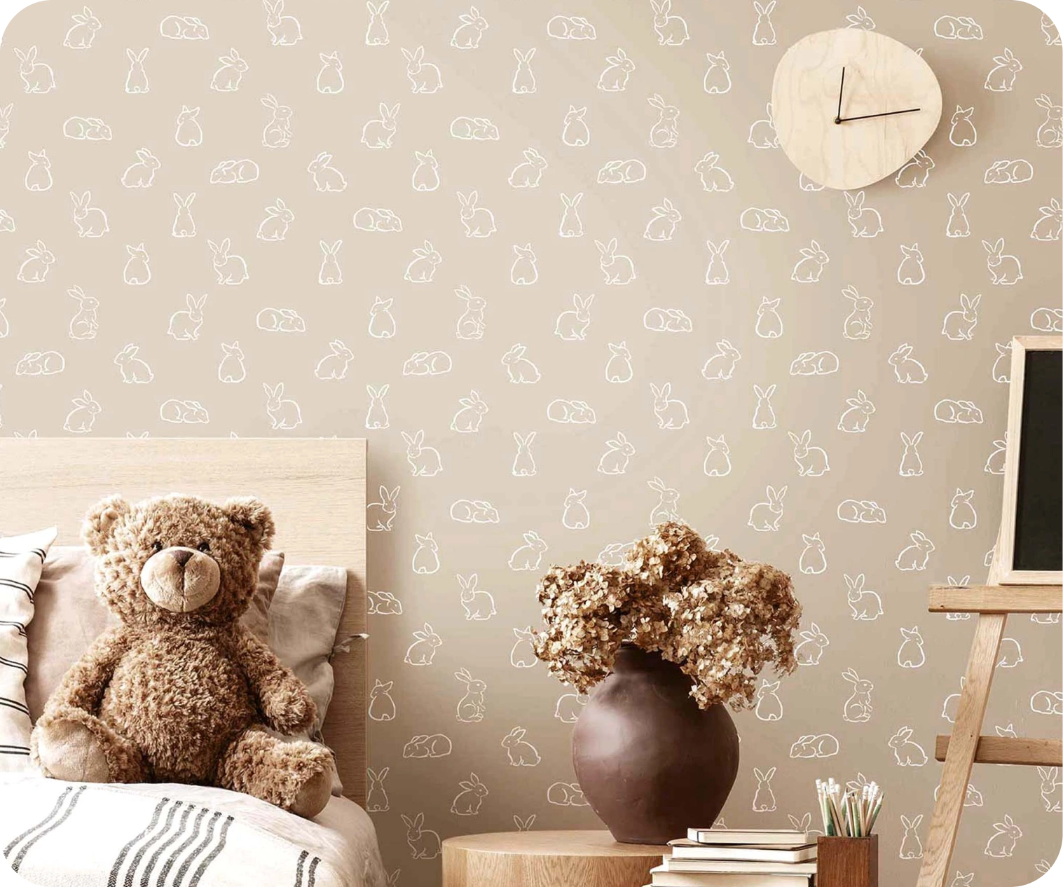 Conigli wallpaper perfect for your kids room