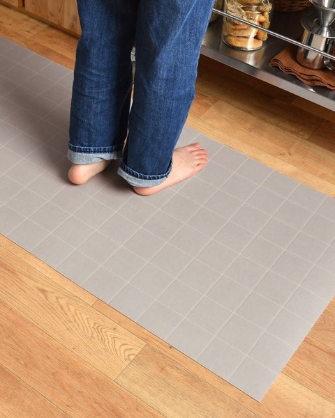 Floor Mat - Square Tiles (Light Gray)