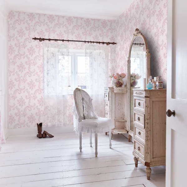 Graham & Brown | Boudoir Beauty Wallpaper