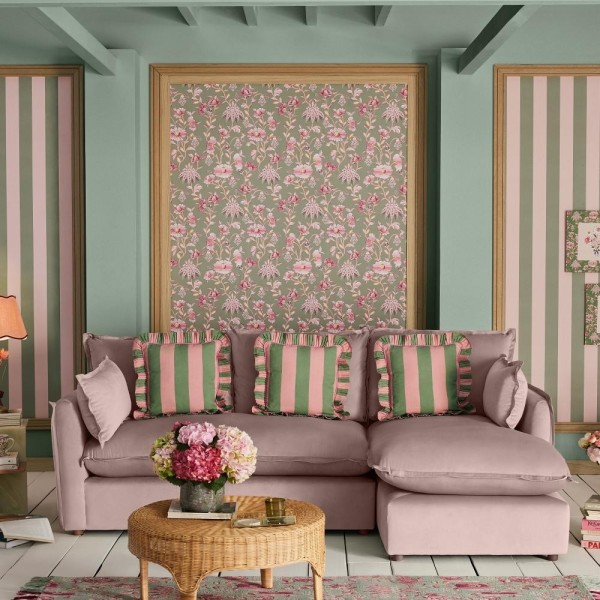 Graham & Brown | Friendship Garden Wallpaper