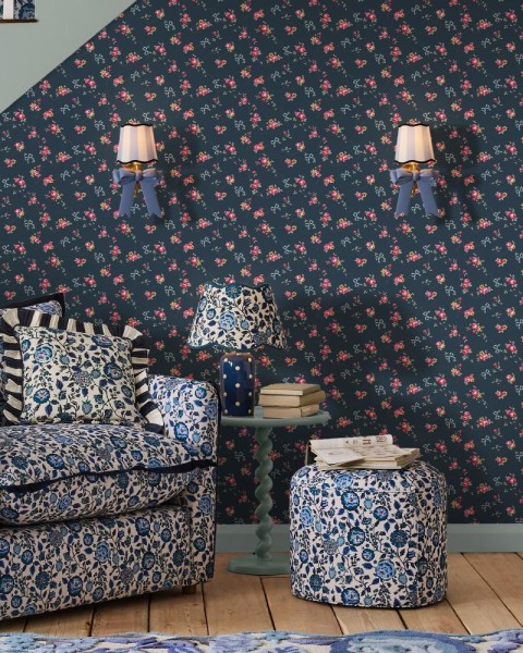 Graham & Brown | Rose & Bows Wallpaper