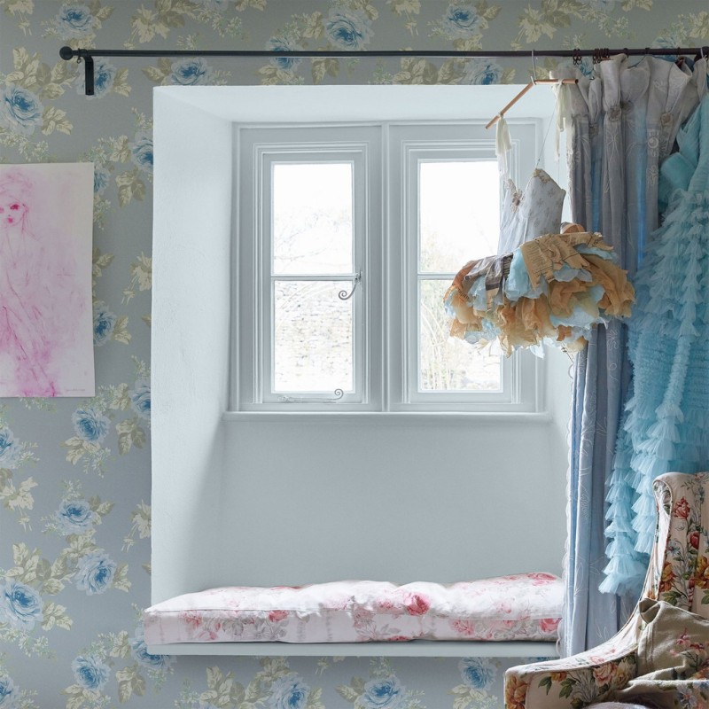 Graham & Brown | Royal Bouquet Wallpaper