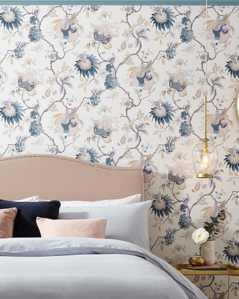 Graham & Brown | Bordado Wallpaper