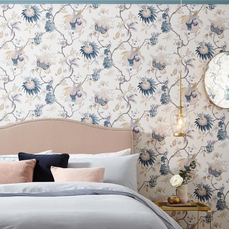 Graham & Brown | Bordado Wallpaper