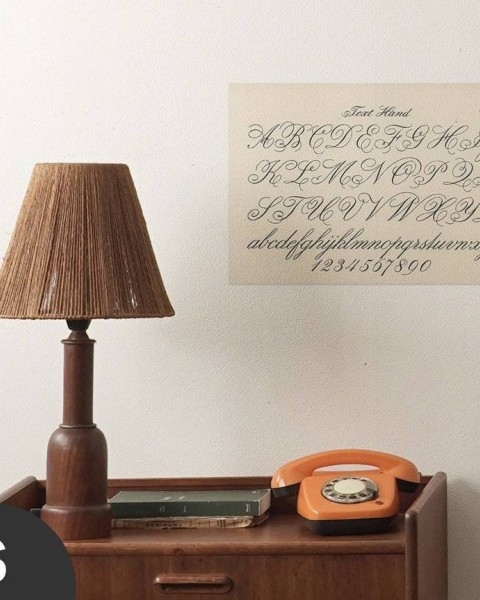 Hattan Art Poster Cursive Fonts / HP-00002
