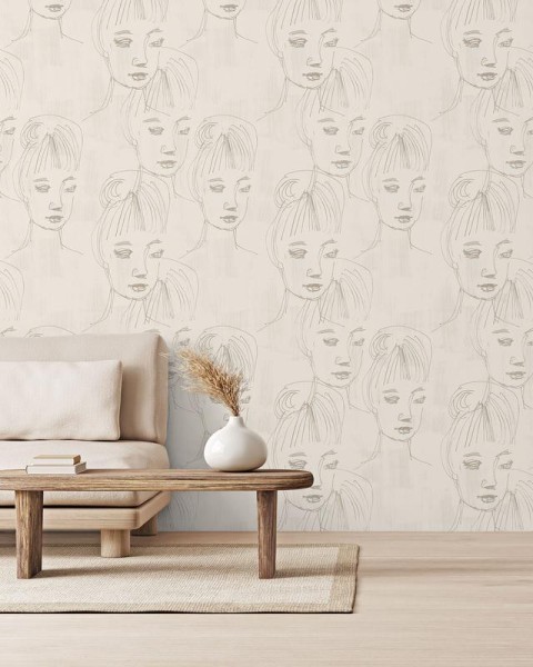 Hohenberger | Artist | Lily