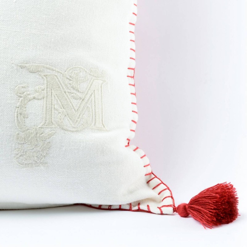 MINDTHEGAP | TRANSYLVANIAN SUZANI Embroidered Cushion | LC40083