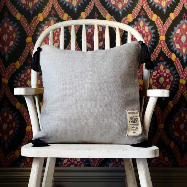 MINDTHEGAP | FROST GREY Cushion | LC40008