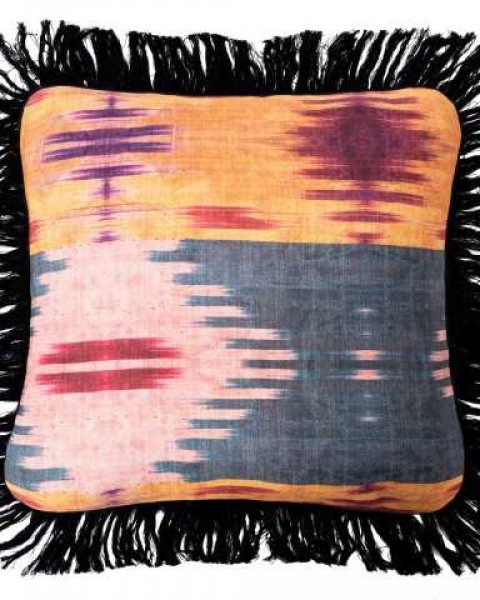 MINDTHEGAP | BENGAL TIGERS Embroidered Cushion | LC40031