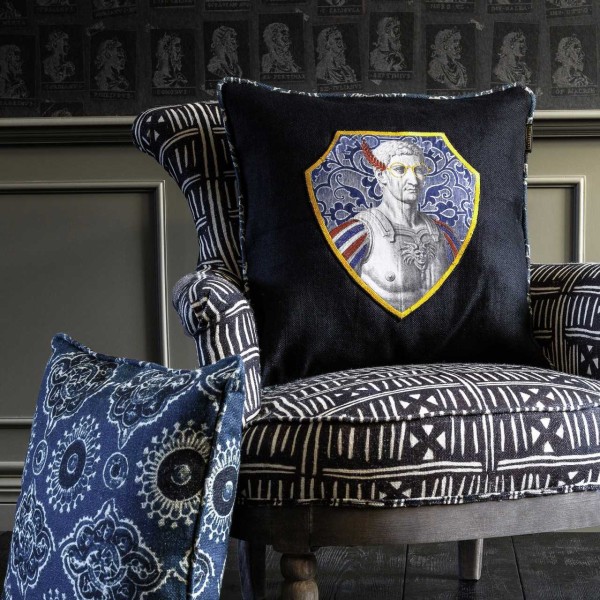 MINDTHEGAP | TIBERIUS Embroidered Cushion | LC40033