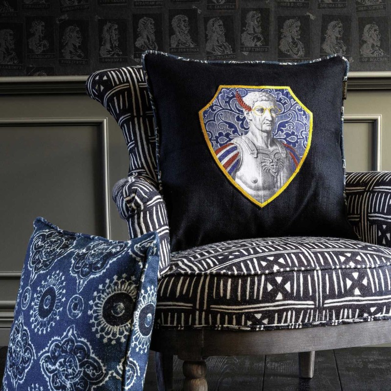 MINDTHEGAP | TIBERIUS Embroidered Cushion | LC40033
