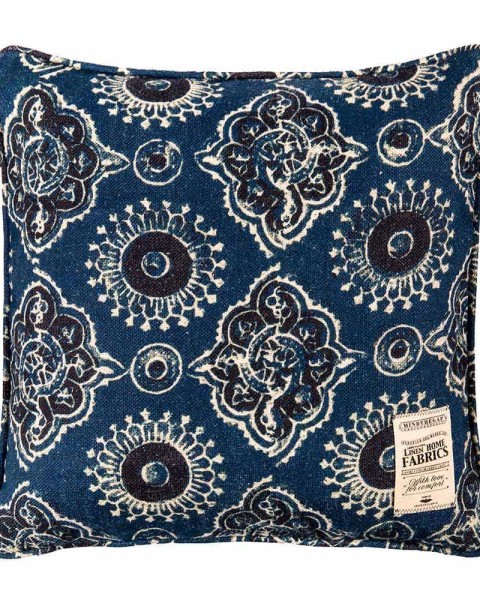 MINDTHEGAP | TIBERIUS Embroidered Cushion | LC40033