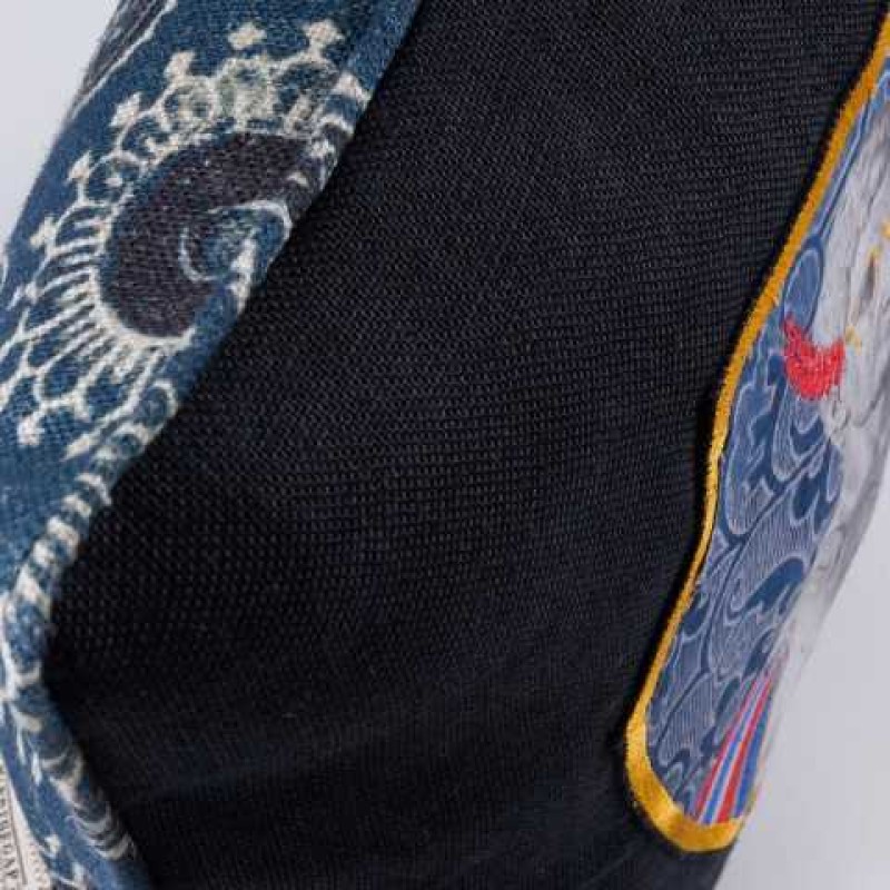 MINDTHEGAP | TIBERIUS Embroidered Cushion | LC40033