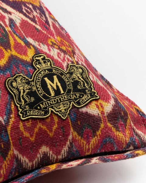 MINDTHEGAP | UZBEK IKAT Cushion | LC40037