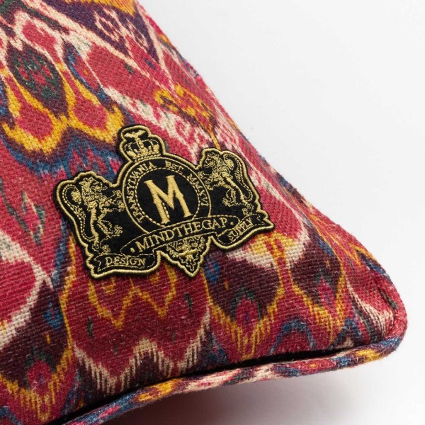 MINDTHEGAP | UZBEK IKAT Cushion | LC40037