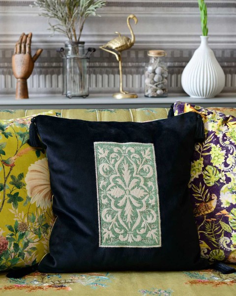 MINDTHEGAP | SPANISH EMBROIDERY Velvet Embroidered Cushion | LC40045