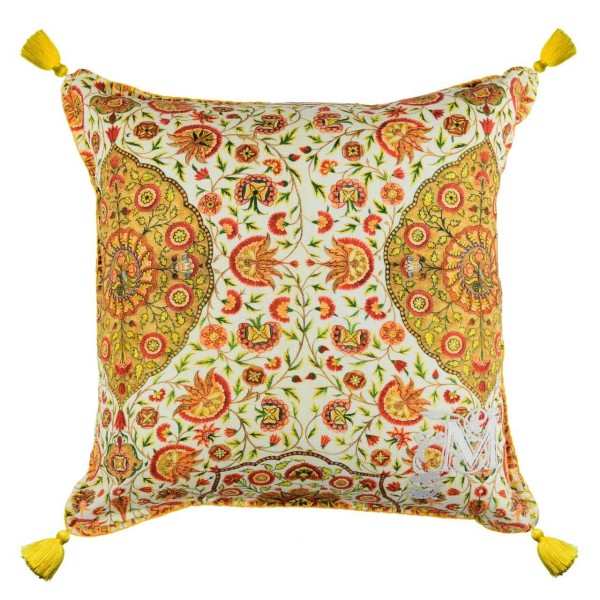 MINDTHEGAP | CSARDAS Cushion | LC40085