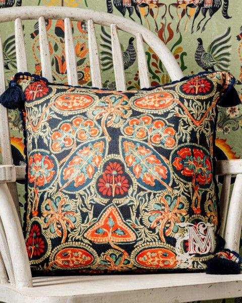 MINDTHEGAP | HEIRLOOM Cushion