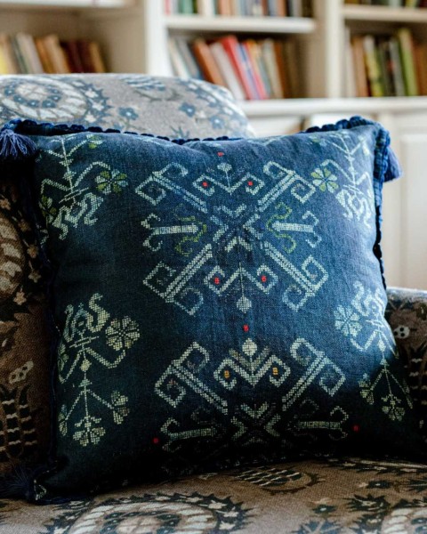 MINDTHEGAP | ROOTS Cushion