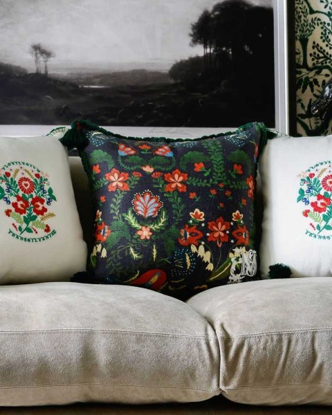 MINDTHEGAP | ZABOLA Cushion