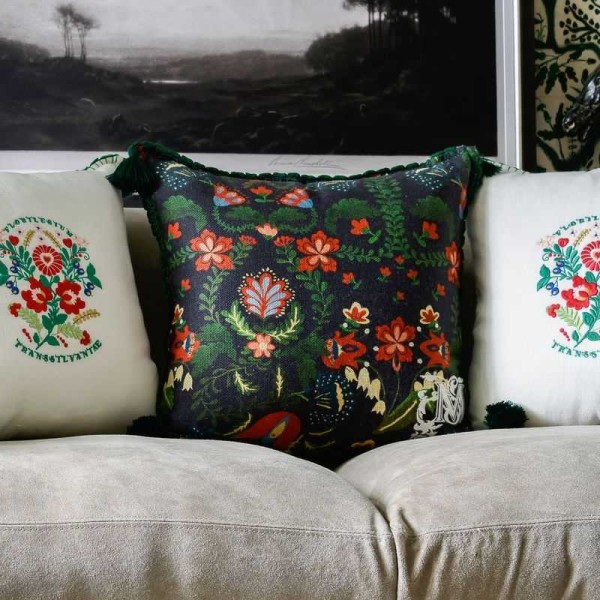 MINDTHEGAP | ZABOLA Cushion