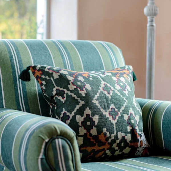 MINDTHEGAP | ZOLD Cushion