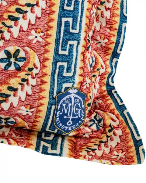 MINDTHEGAP | SAMOTHRAKI Cushion | LC40116
