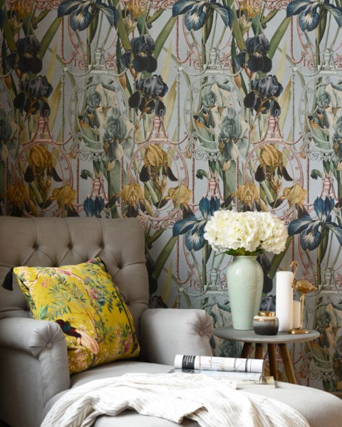 MINDTHEGAP | The Wallpaper Compendium | FLEURS D'IRIS Aquamarine | WP20476