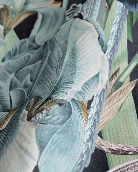 MINDTHEGAP | The Wallpaper Compendium | FLEURS D'IRIS | WP20477