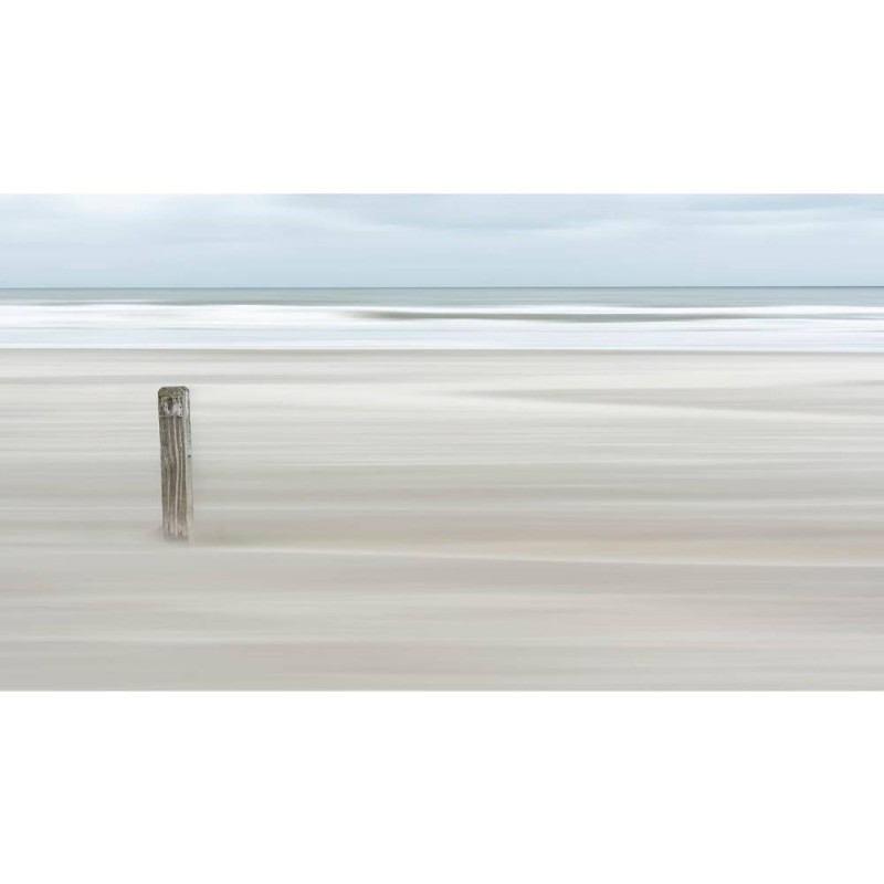 MARBURG | Piece Stand Wood