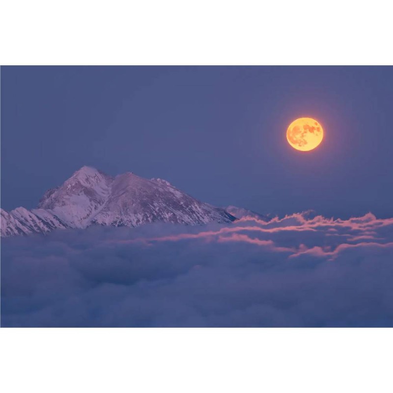 MARBURG | Super Moon Rises