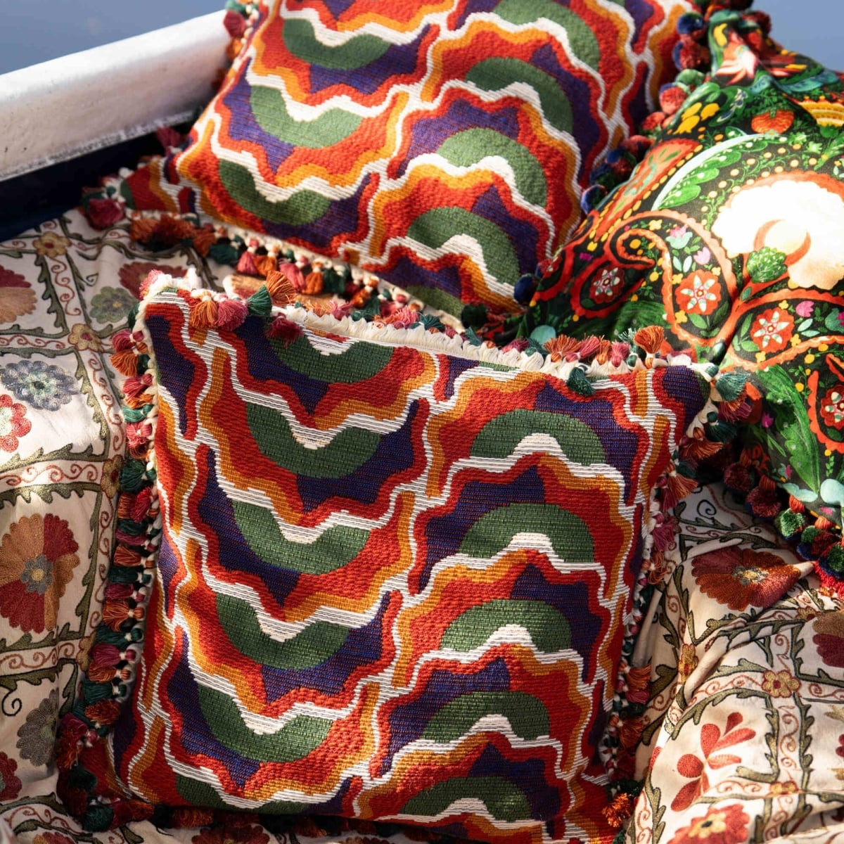 Mindthegap | Transylvanian Rhapsody | Fabric | Alma 