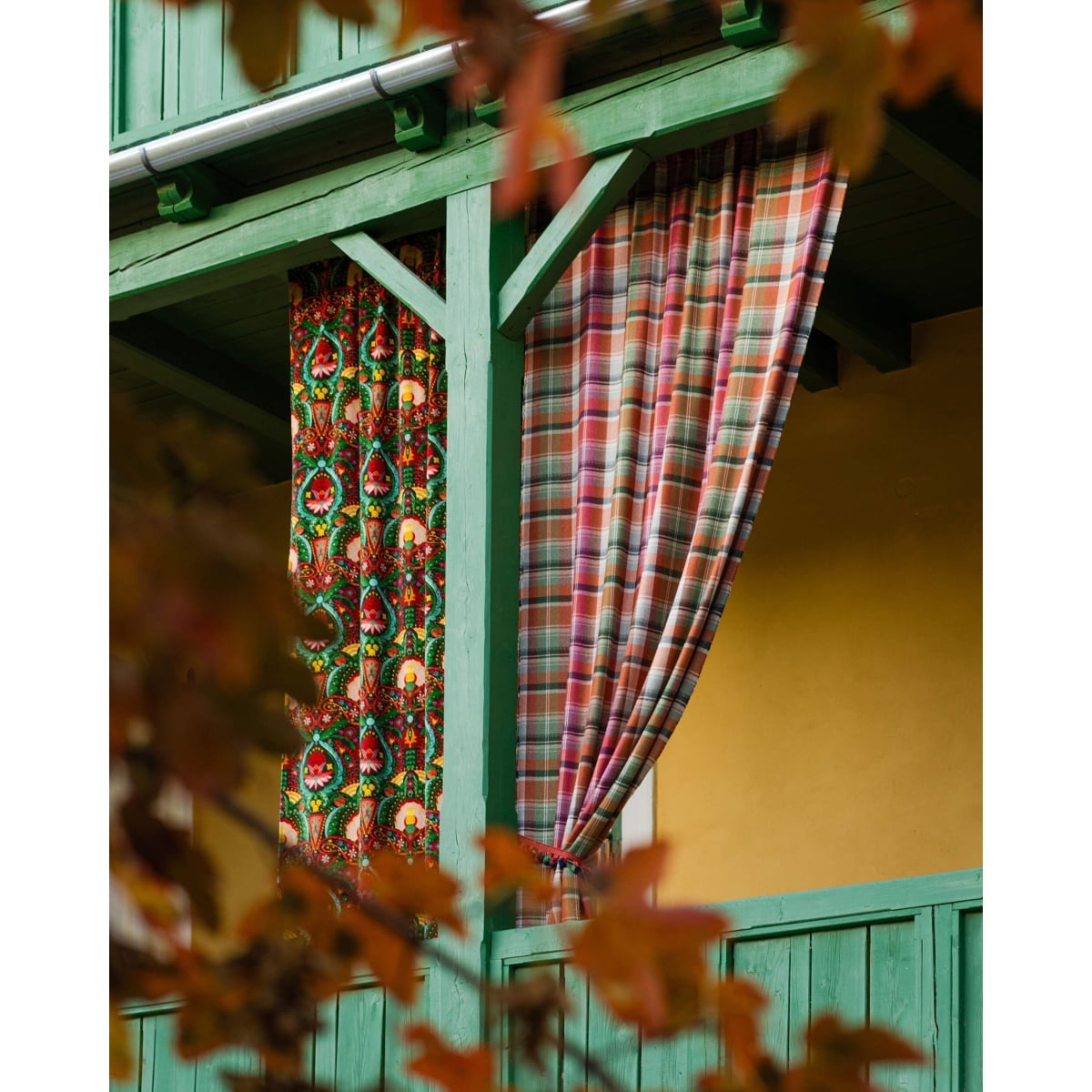 Mindthegap | Transylvanian Rhapsody | Fabric | KERSCHDORF Plaid Carrot