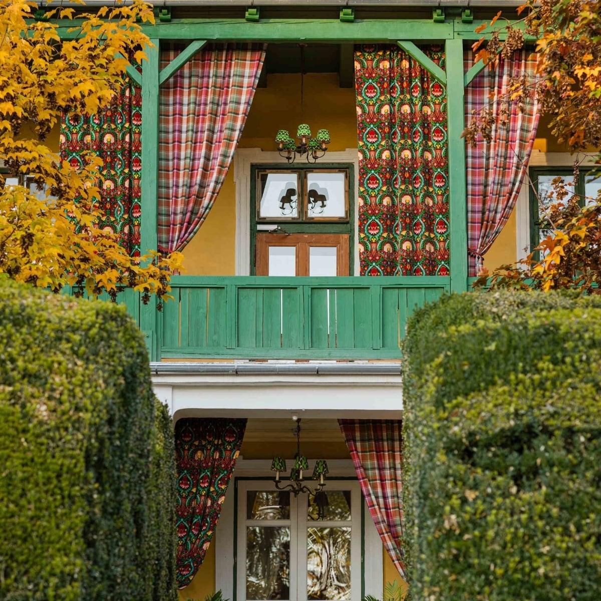 Mindthegap | Transylvanian Rhapsody | Fabric | KERSCHDORF Plaid Carrot