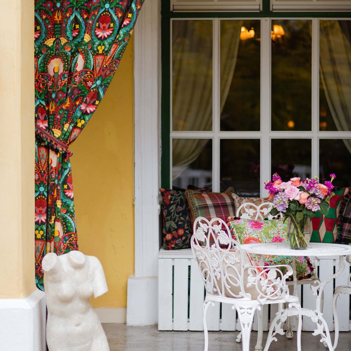 Mindthegap | Transylvanian Rhapsody | Fabric | ROSA MUNDI Anthracite