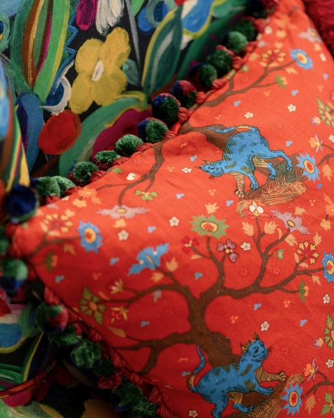 Mindthegap | Transylvanian Rhapsody | Fabric | TREE OF LIFE Coral