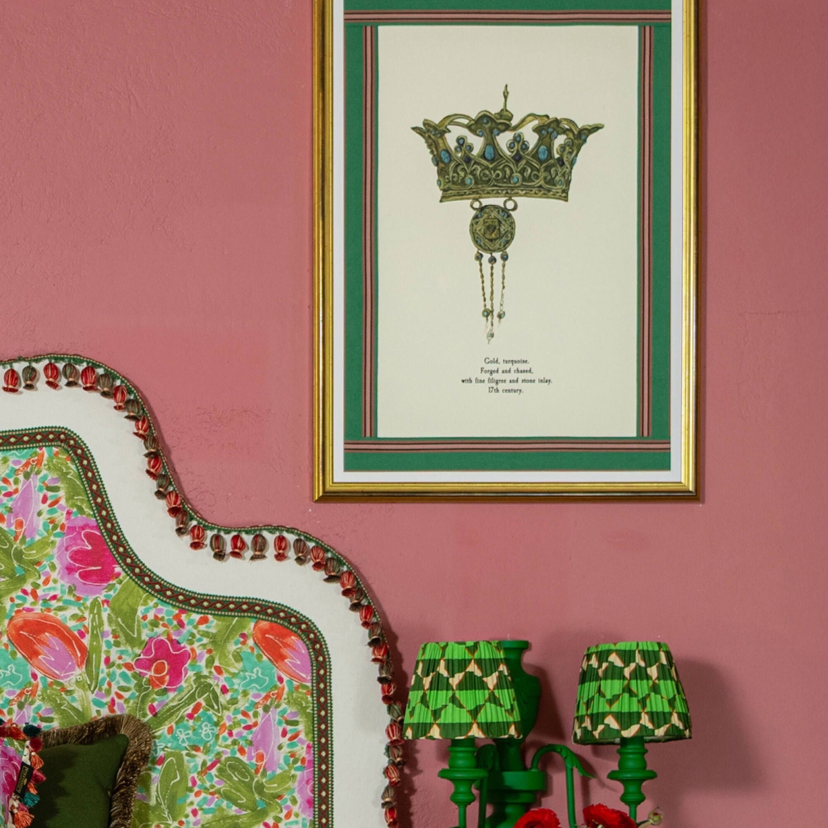 Mindthegap | Transylvanian Rhapsody | Framed Art | THE CROWN I