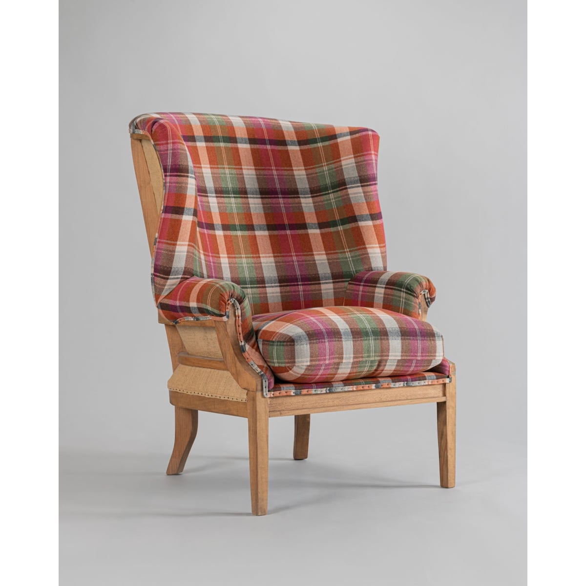 Mindthegap | Transylvanian Rhapsody | WILLIAM DECONSTRUCTED CHAIR | KERSCHDORF Plaid Carrot