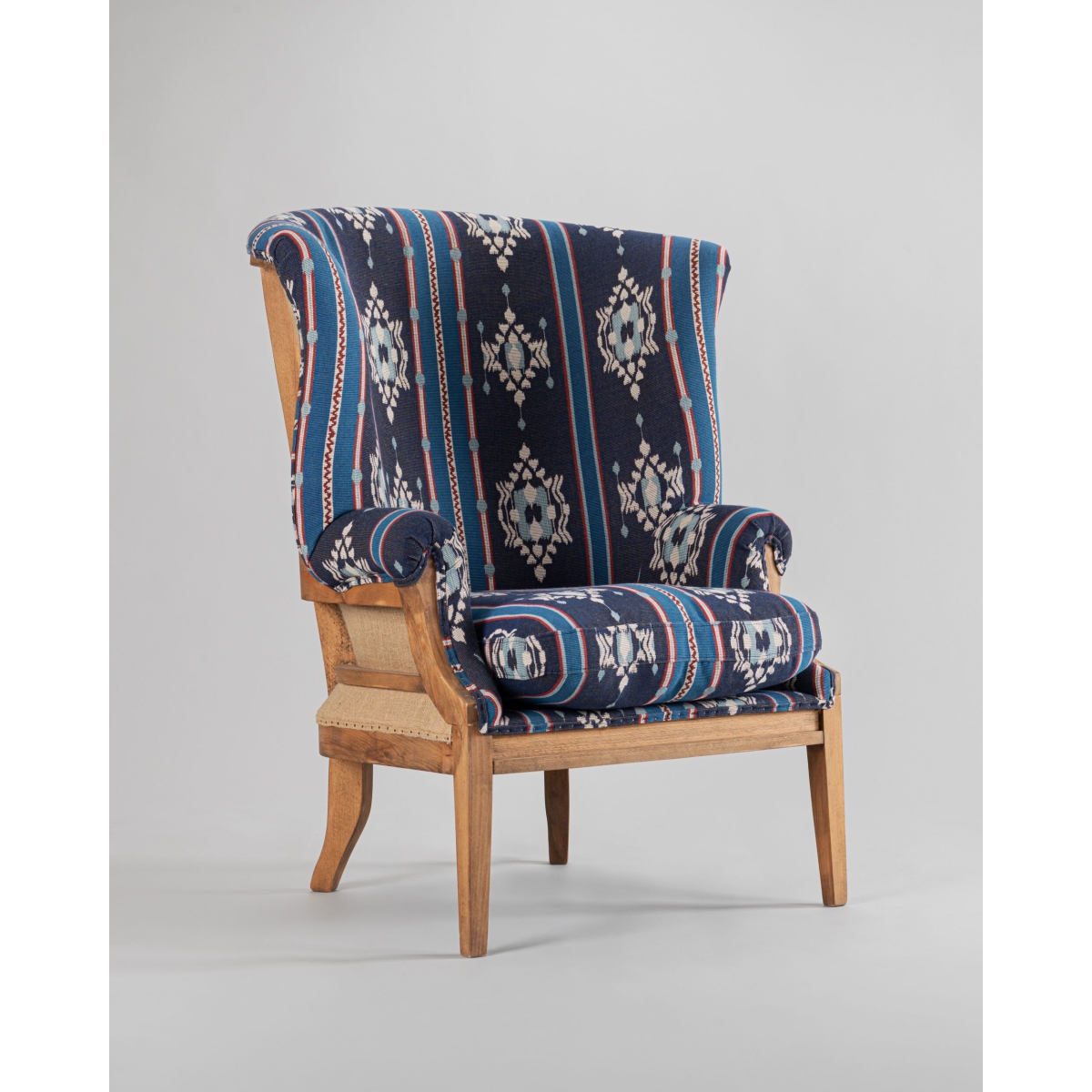 Mindthegap | Transylvanian Rhapsody | WILLIAM DECONSTRUCTED CHAIR | KING'S IKAT