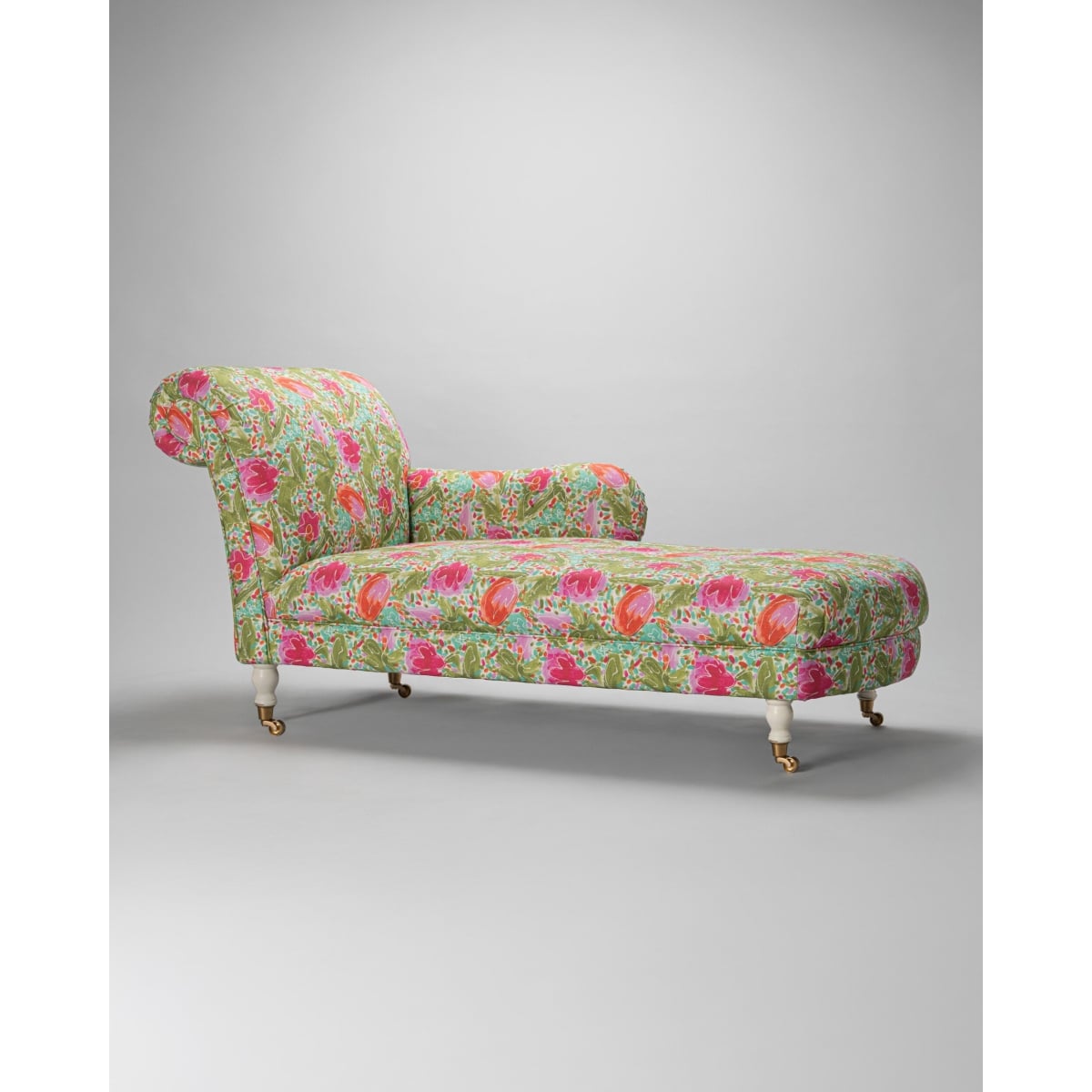 Mindthegap | Transylvanian Rhapsody | ANATOLIA CHAISE | PRINCESS GARDEN