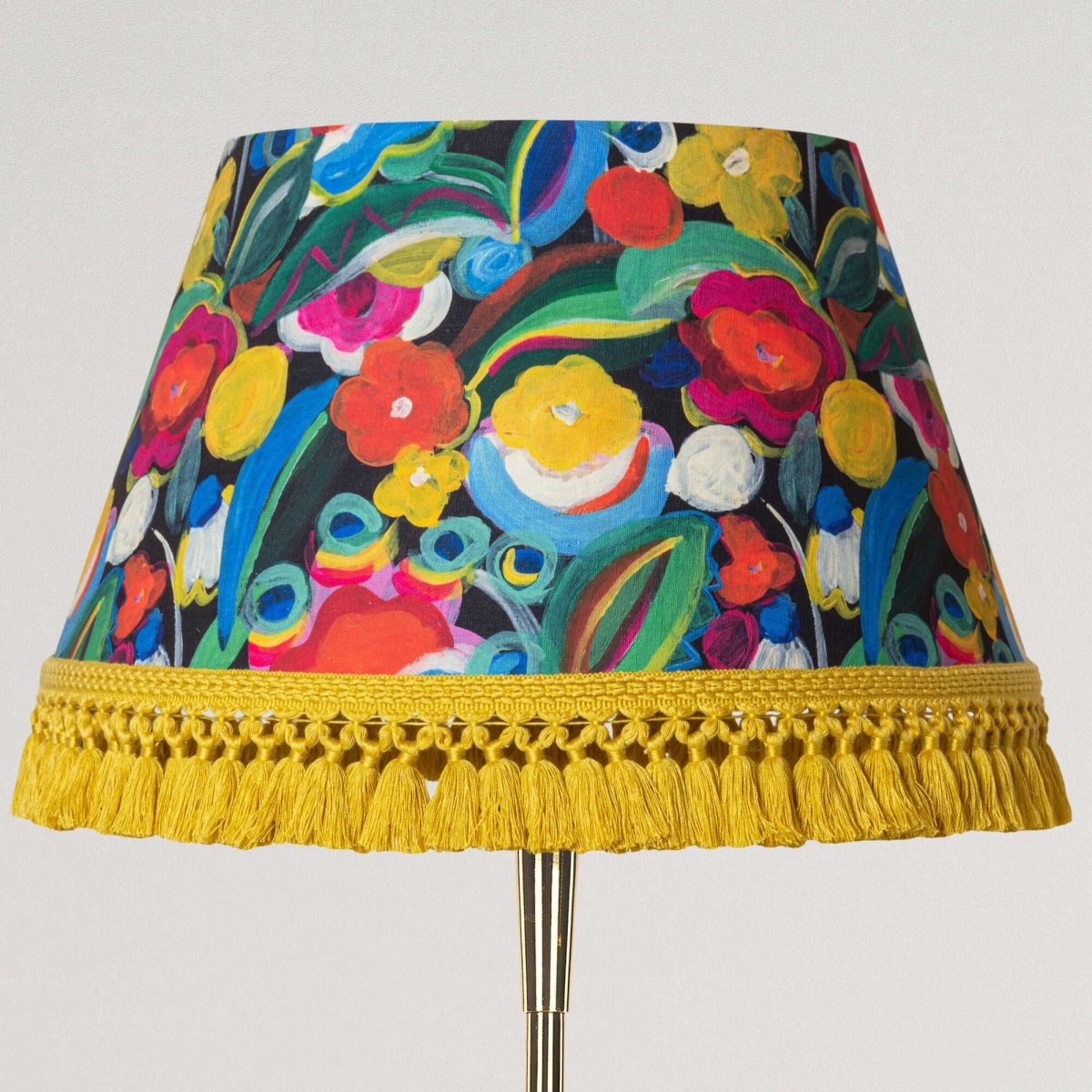 Mindthegap | Transylvanian Rhapsody | Lampshade | QUEEN'S GARDEN