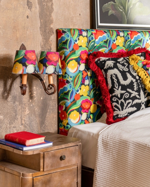 Mindthegap | Transylvanian Rhapsody | Wall Shade | QUEEN'S GARDEN