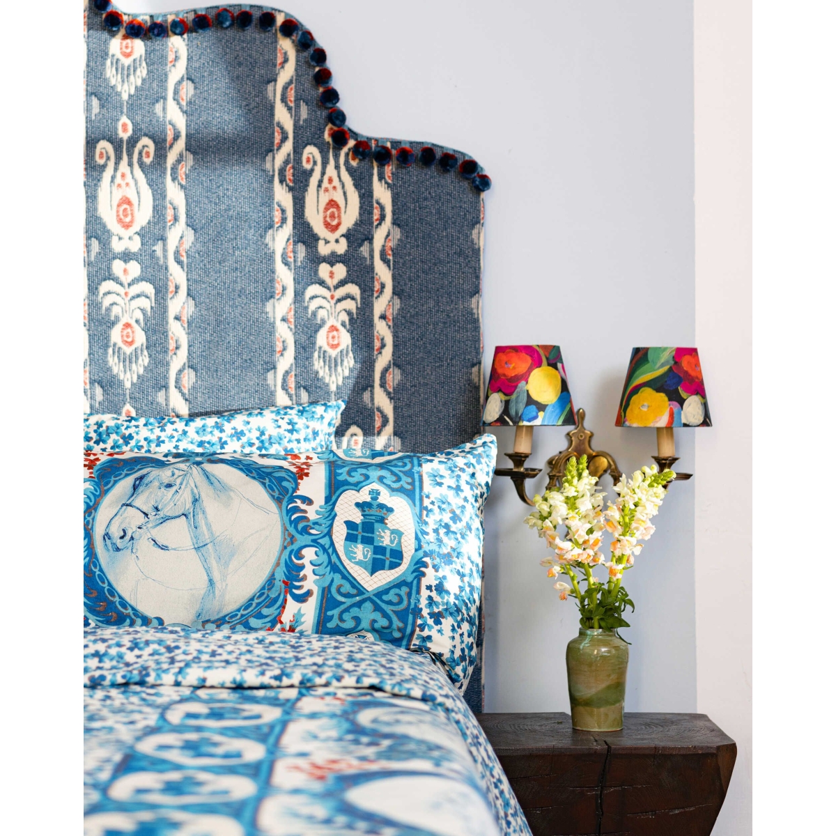 Mindthegap | Transylvanian Rhapsody | Wall Shade | QUEEN'S GARDEN